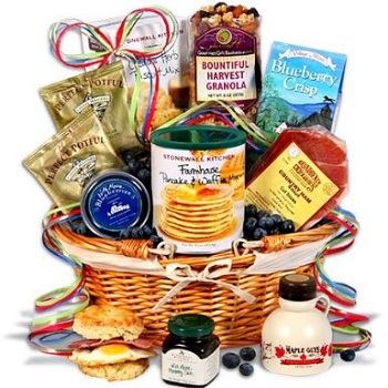 Breakfast Gift Baskets Christmas for Coworkers, Neighbor or Friend