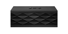 Why not get your boyfriend a Jawbone Wireless Bluetooth Speaker as a Christmas present this year.